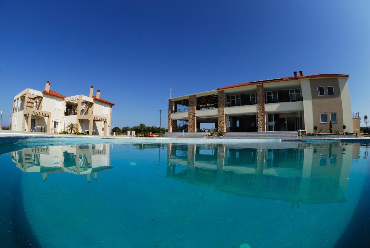 Antonios Village Hotel & Apartments Arkoudi Bagian luar foto