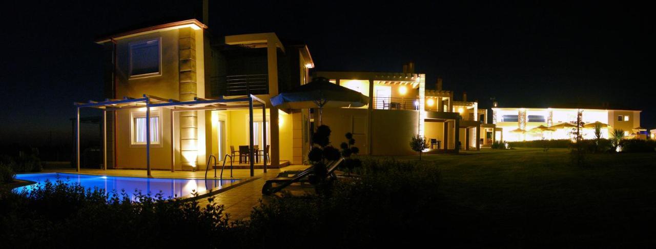 Antonios Village Hotel & Apartments Arkoudi Bagian luar foto